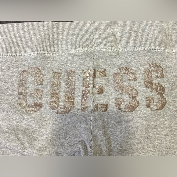 Y2K‎ GUESS Women’s Grey Terry Cloth Cropped Pants w Metallic Logos Large - Picture 4 of 5